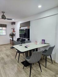 Blk 247 Jurong East Street 24 (Jurong East), HDB 3 Rooms #560278341